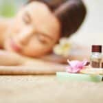 Aromaterapia: el poder terapéutico de los olores en el cuidado de la salud mental.
