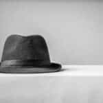 El Caso Del Doctor P, El Hombre Que Confundió A Su Mujer Con Un Sombrero